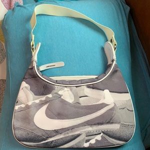 Vintage Nike purse